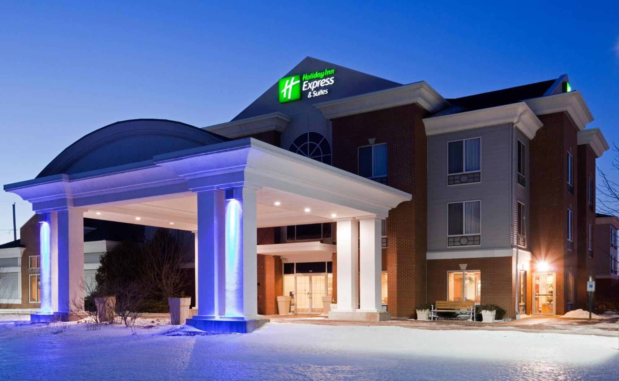 Holiday Inn Express & Suites Superior, An Ihg Hotel Exterior photo