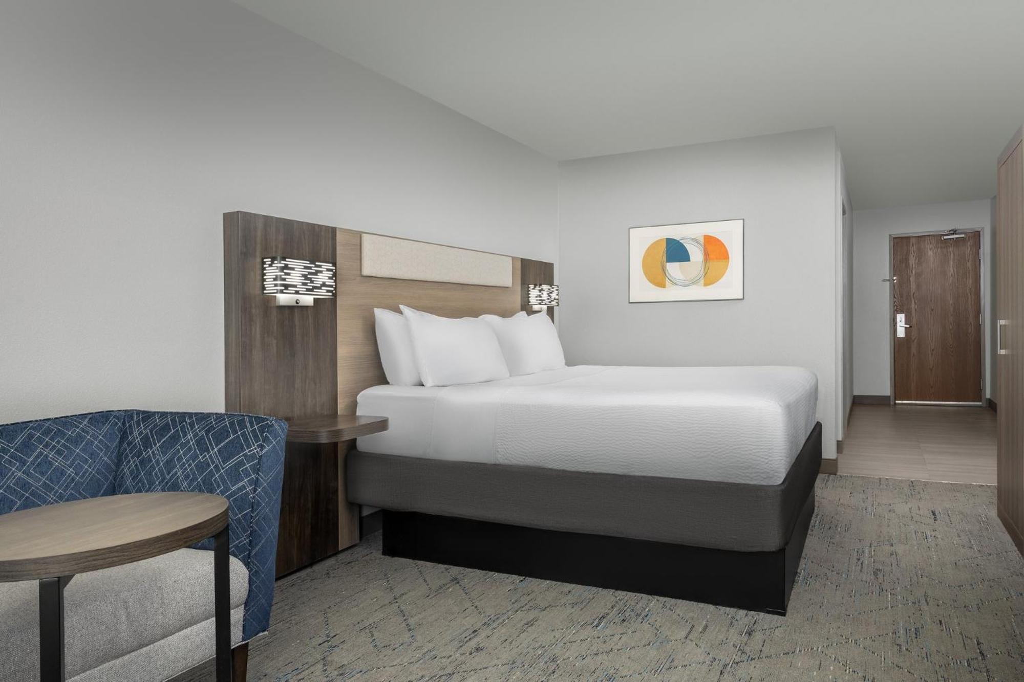 Holiday Inn Express & Suites Superior By Ihg Exterior photo